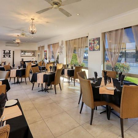 Silver Haven Motor Inn Broken Hill Exteriör bild