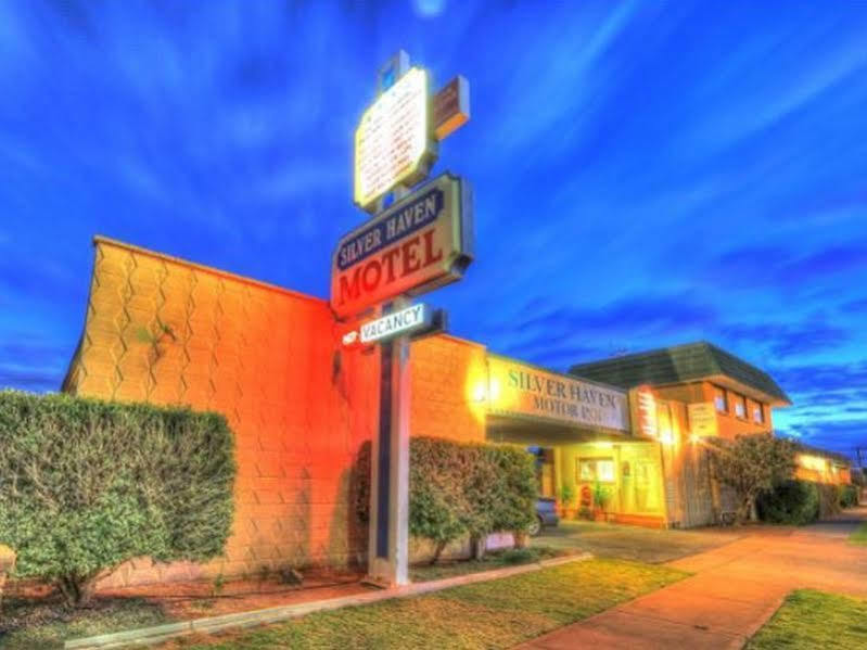 Silver Haven Motor Inn Broken Hill Exteriör bild